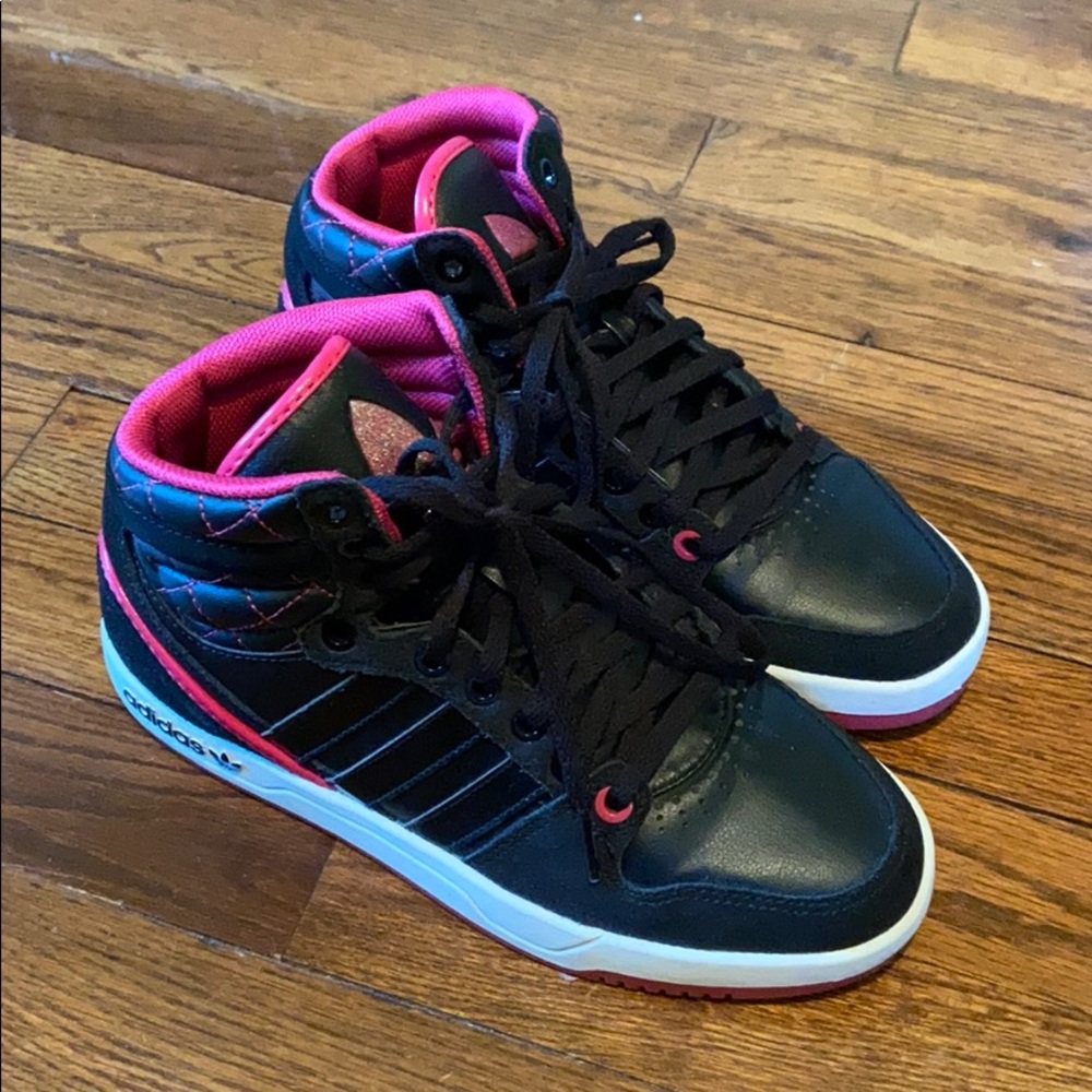 Adidas Attitude High Top Sneakers Sz 6 Women’s